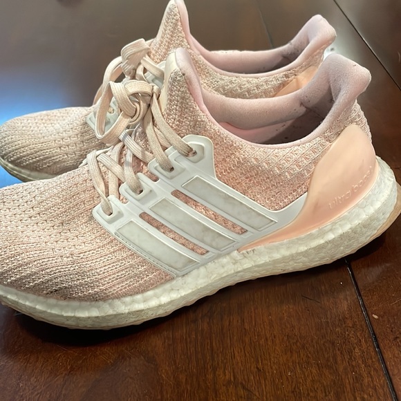 Women’s pink adidas ultraboost - Picture 4 of 7